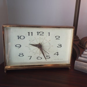 Vintage GENERAL ELECTRIC Alarm Clock Made In USA