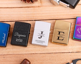 Estuche para encendedor personalizado con monograma para padrinos de boda / Estuche para encendedor personalizado para despedida de soltero / Estuche para encendedor de cigarros Regalo de aniversario para él o su esposo