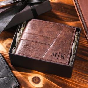 Personalized Leather Mens Wallet, Gift for Anniversary, Graduation, Dad, Boyfriend, Him, Husband, Father, Handwriting Engraved Custom Wallet