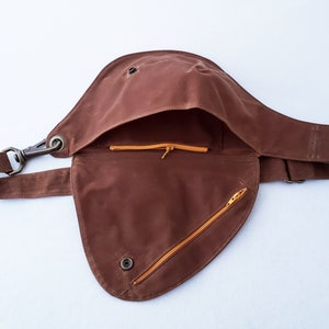 Fanny Pack, Cinnamon Brown, Waxed Cotton, Hip Bag, Belt Bag, Duck Canvas, Festival Bag, Bum Bag, Rustic, Hands Free Bag, Vegan, Boho zdjęcie 4