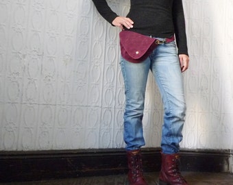 Belt Bag in Deep Red, Waxed Canvas : Fanny Pack, Hip Bag, Waist Bag, Festival Bag, Hands Free Bag, Duck Canvas Bag, Rustic, Boho, Burgundy