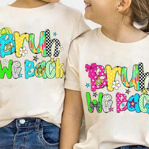 PNG de estilo preppy "Bruh We Back", diseño divertido de doodle para maestros, sublimación del primer día de clases, clipart de punto dálmata, linda camiseta para el aula PNG