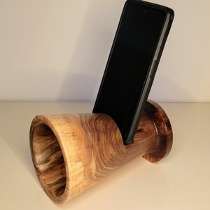 Phone Speaker Stand
