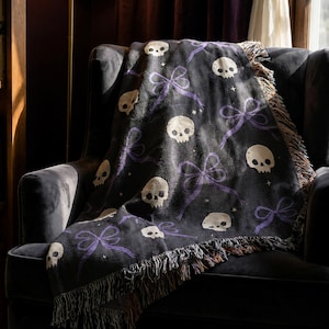 Coquette Skull Bow Woven Blanket, Gothic Ribbon Throw, Purple Halloween Decor, Cute Skull Blanket, Dark Coquette Home Gift