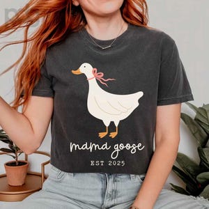 Custom Mama Goose Shirt, Silly Goose Shirt, Cute Mom Shirt, Baby Shower Gift, Pregnancy Reveal Gift, Mothers Day Gift, Gift For Mom