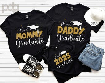 Chemise fière de l'obtention du diplôme, chemise personnalisée 2025 diplômé fier, chemise diplômée papa fier, chemise famille fière, chemise assortie famille diplômé