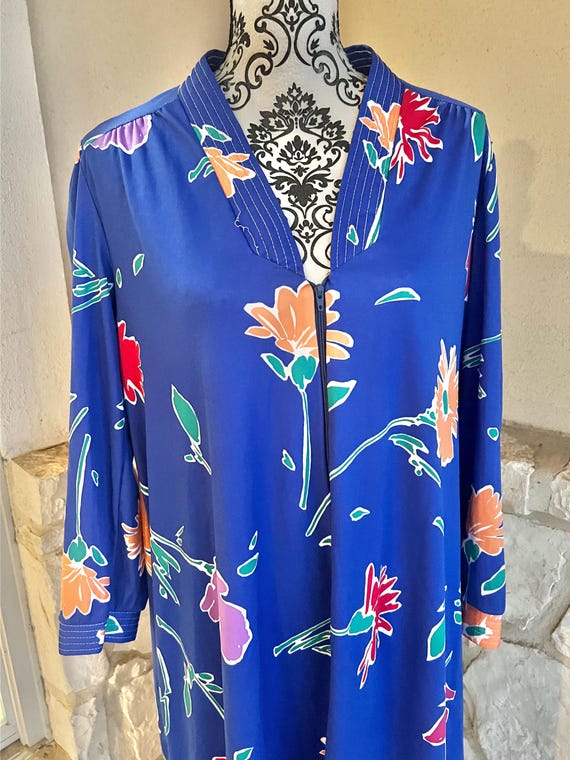 Vintage Floral Housedress: Blue Granada Zipper Lo… - image 2