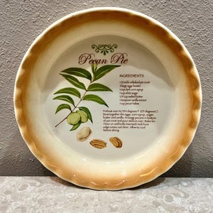 Vintage Ceramic Pecan Pie Dish. Recipe. Baker. Kitchen. Pie Plate. Shipping Included!