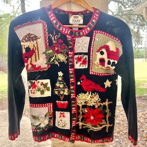 Vintage Tiara International Schwarzer Langer Weihnachtsstrickpullover. Kardinäle. Vogelhäuschen. Weihnachtsbaum. Urlaub Pullover. Kostenloser Versand!