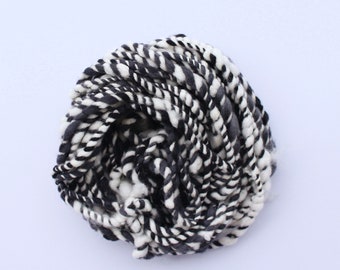 black white wool yarn, hand spun yarn, 2ply bulky wool yarn .. licorice twist 2