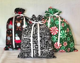 Set of 3 Christmas gift bags Reusable Eco-Friendly cotton fabrics Gnomes peppermints black white Merry Christmas