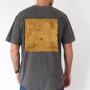 Carte pirate de l'île au trésor au dos T-shirt mignon pour tout-petits pour enfants, cadeau amusant pour la fête des pères, récréation et aventure