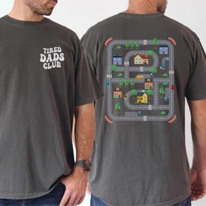 Speelkleed raceautobaan op rug shirt vader, speelauto op shirt papa, speelauto's op vaders rug, mat racebaan autoracebaan, Vaderdagcadeau