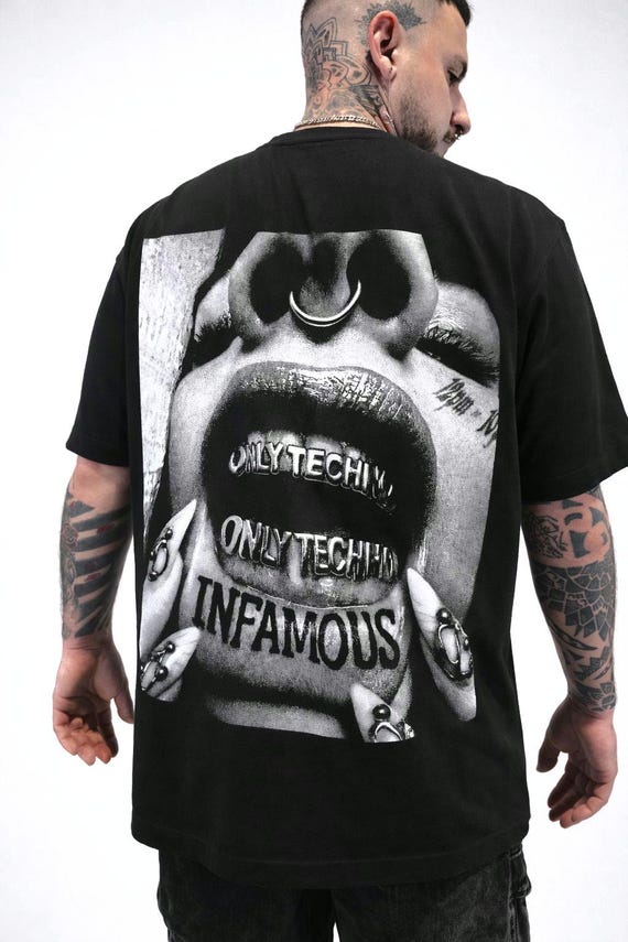 Infamous - Camiseta Oversize - Unisex - Colección INDJ - Mod.Onlytechno - Limited edition.