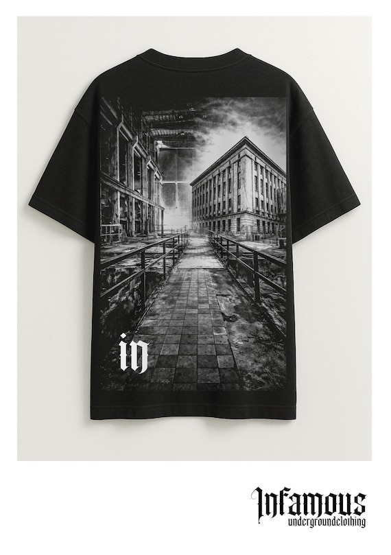 Infamous - Camiseta Oversize - Unisex - Colección INDJ - Mod. berghain- Limited edition.