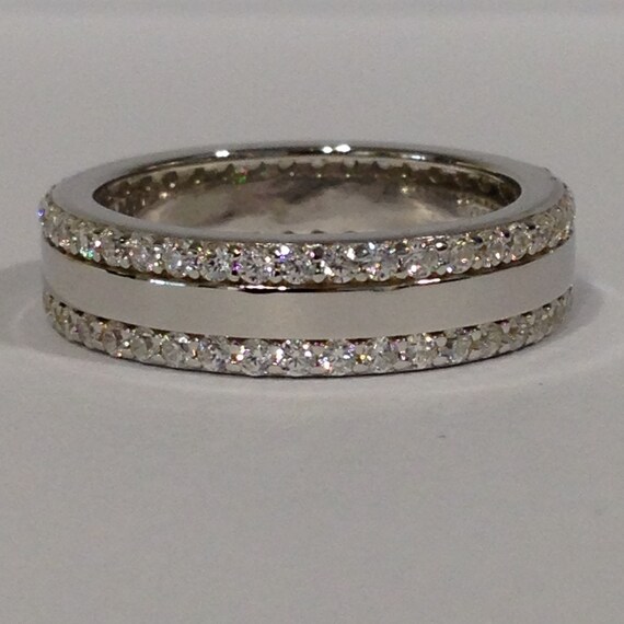 Dazzling Silver Eternity Ring with Brilliant Cubi… - image 5