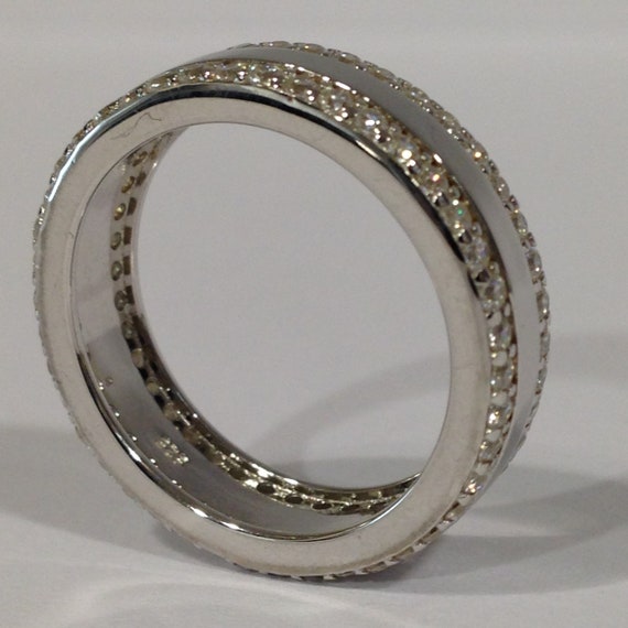 Dazzling Silver Eternity Ring with Brilliant Cubi… - image 4