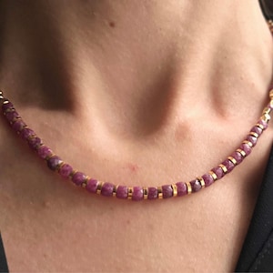 Delicata collana di perline in pietra naturale rubino: gioielli fatti a mano con pietra portafortuna di luglio