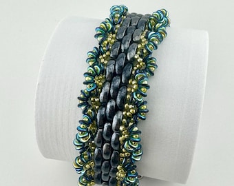 Patrón de brazalete con volantes de cuentas: Cali & O-Beads (Tutorial en PDF)