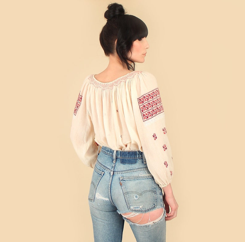ViNtAgE Romanian Blouse Sheer Gauze Cotton Artisan Made Hand EMBROIDERED Gauzy Tunic Top Shirt SM