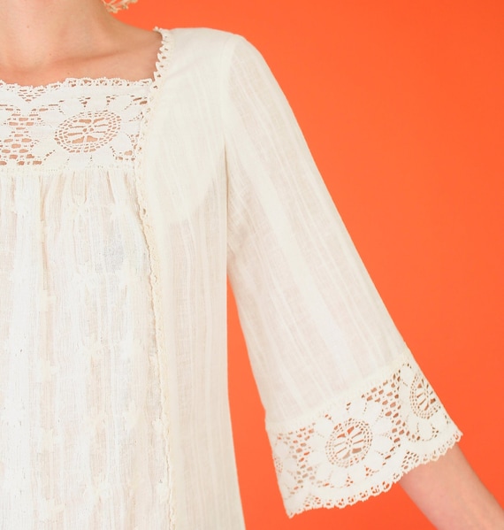 ViNtAgE 70s Cream Lace Bell Sleeve Maxi Dress // … - image 2