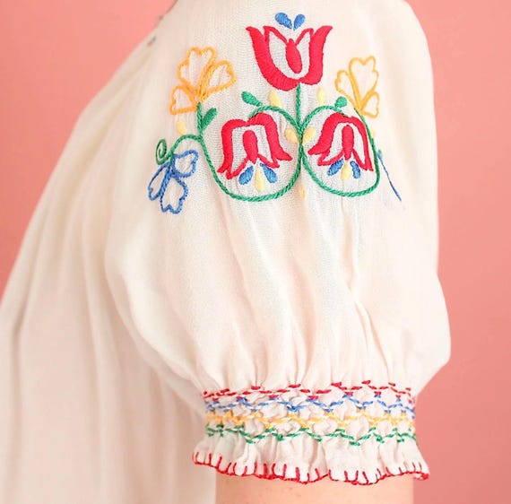 ViNtAgE 30s 40s Hungarian Hand EMBROIDERED Blouse… - image 3