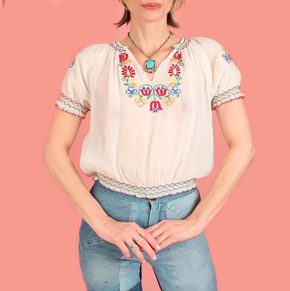 ViNtAgE 30s 40s Hungarian Hand EMBROIDERED Blouse… - image 1