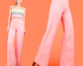 Vintage 70's High Waisted Bell Bottom Pants // by Chemin de Fer // Bubblegum Pink High Waist Denim // Wide Leg Flare Pants Hippie // sz. 26