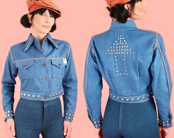 ViNtAgE 70's Heavy Metal Studded Arrow Rock Star Denim Jacket // Apple GLAM // Silver Stud Cropped Jean Jacket Disco Rocker M L