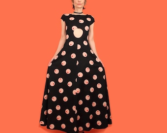 ViNtAgE Stephen Burrows 1970s Maxi Dress Stevie's by Stephen Burrows 70s Cutout Allover Print Whipstitch Lips Kisses Print Designer Disco