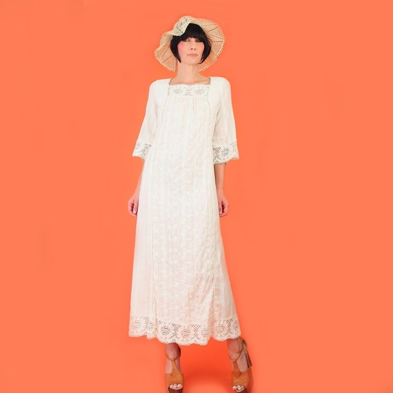 ViNtAgE 70s Cream Lace Bell Sleeve Maxi Dress // … - image 1