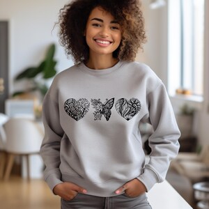 Harten met vlinder mandala zentangle shirt, cadeau voor meditatieliefhebber, yogaliefhebber shirt, uniek cadeau, zen shirt, uniseks, Gildan 18000