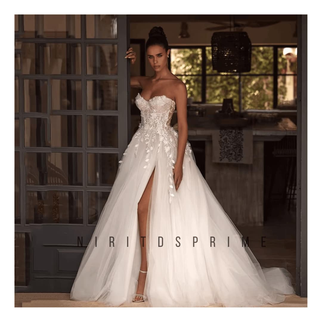 Lace Sequins Sweetheart Corset Dress With Slit Grape