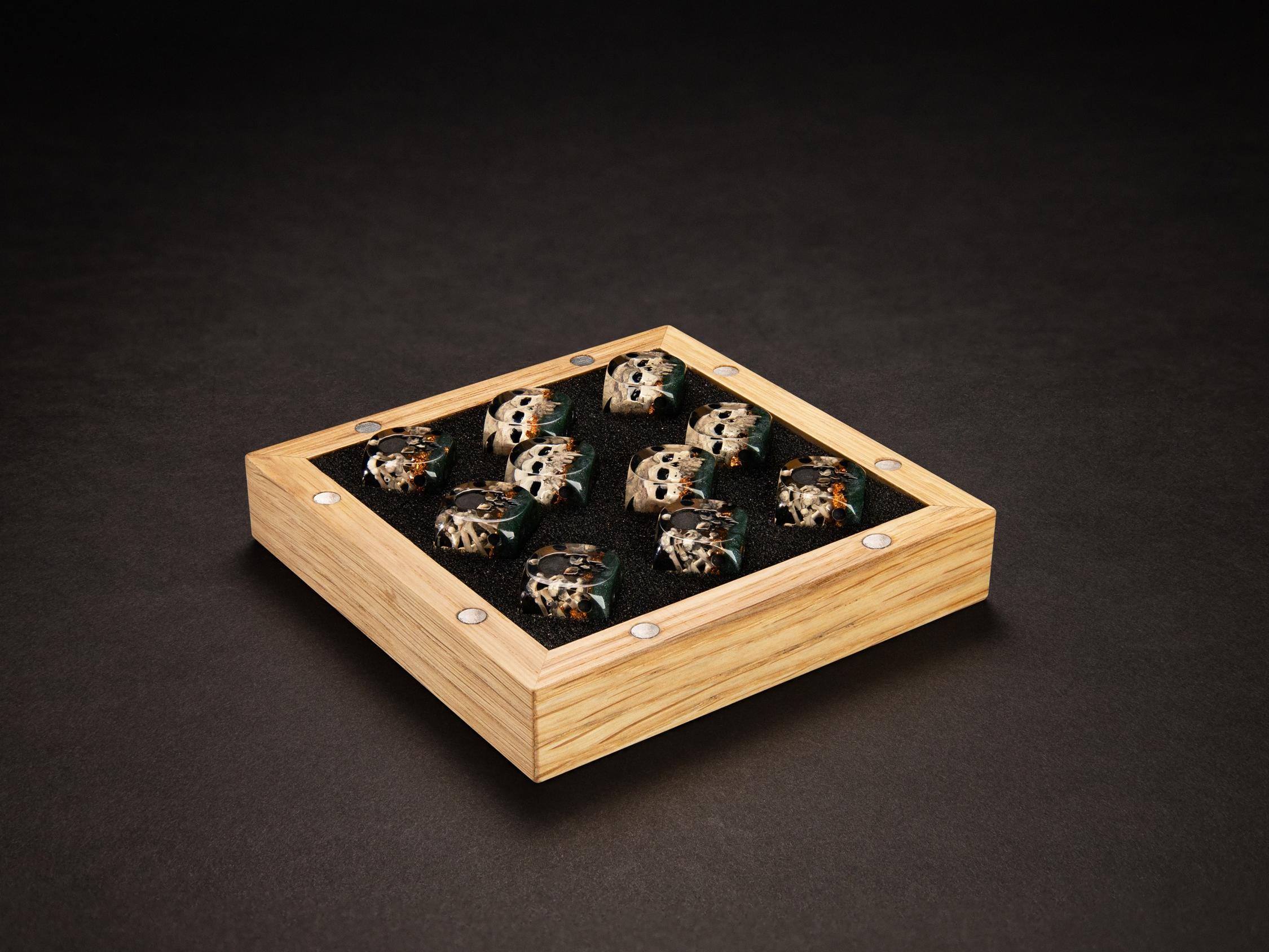 Dice with Skull, D6, Skeleton Dice, Dice Set, Board Games, Epoxy Dice, Necromancer, Zombie Dice, DND, Soft Edges