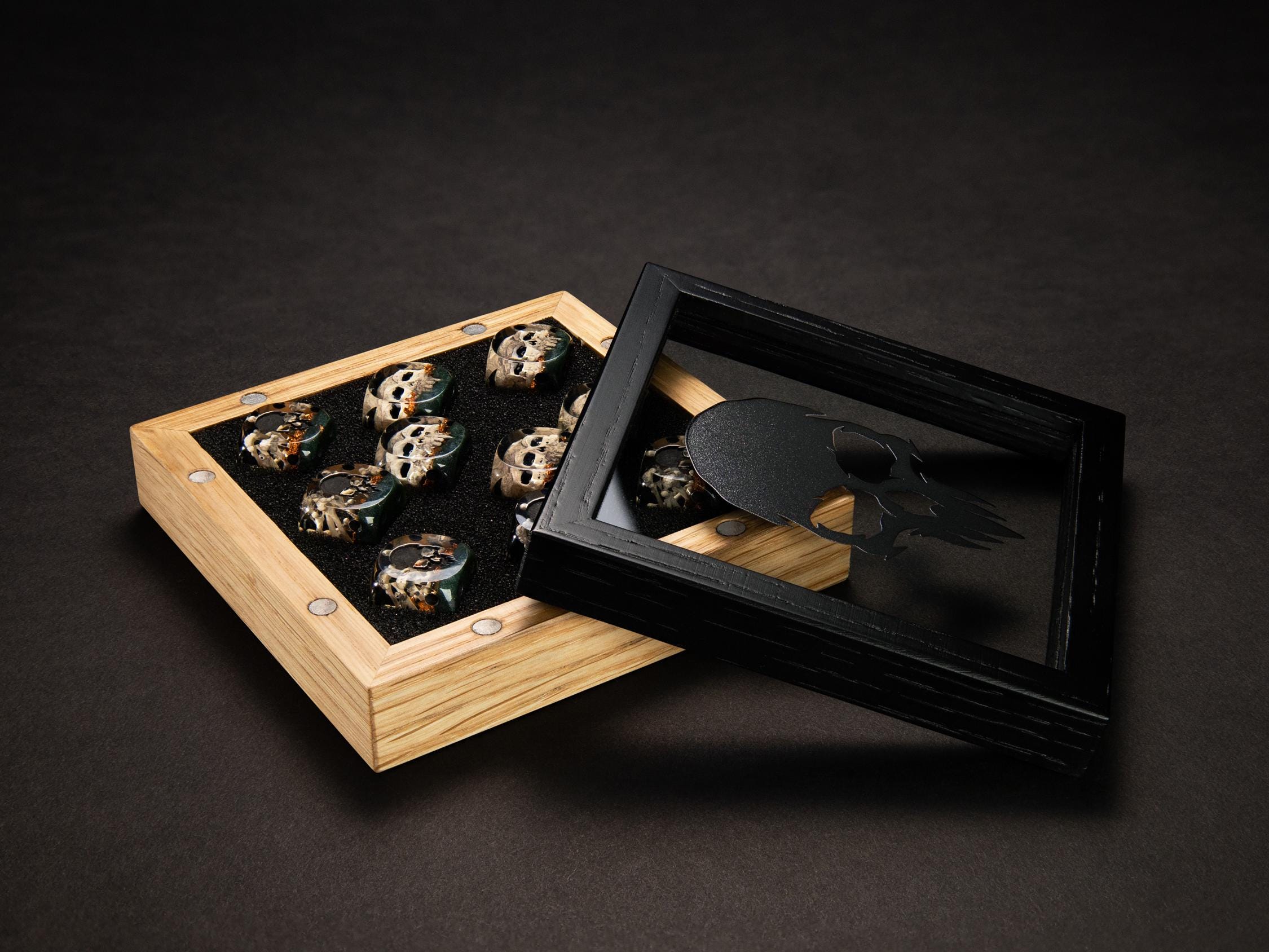 Dice with Skull, D6, Skeleton Dice, Dice Set, Board Games, Epoxy Dice, Necromancer, Zombie Dice, DND, Soft Edges