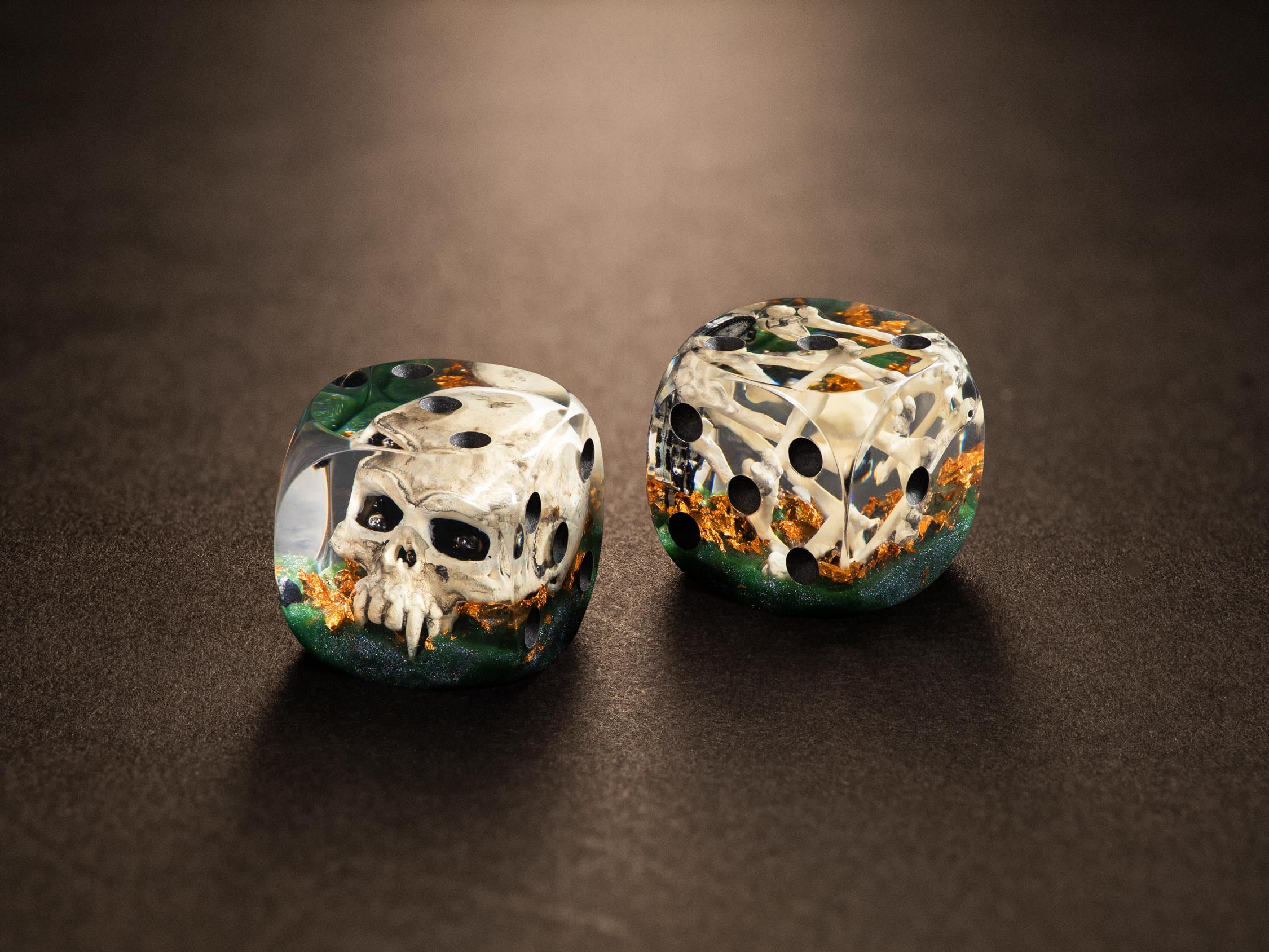 Dice with Skull, D6, Skeleton Dice, Dice Set, Board Games, Epoxy Dice, Necromancer, Zombie Dice, DND, Soft Edges