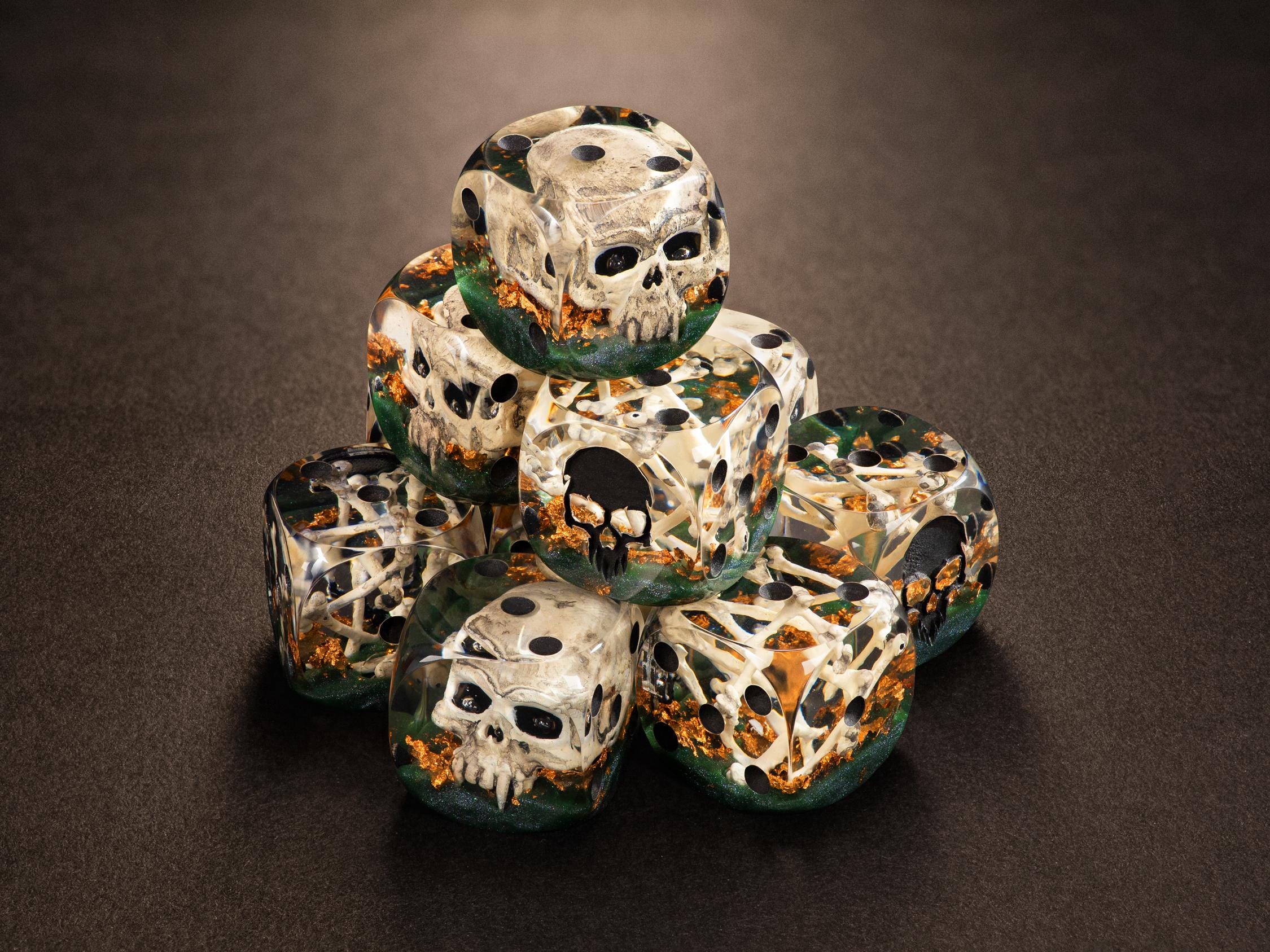 Dice with Skull, D6, Skeleton Dice, Dice Set, Board Games, Epoxy Dice, Necromancer, Zombie Dice, DND, Soft Edges