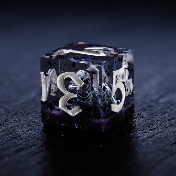 Necromancer Skeleton Dice Set, 3D Skull Epoxy Dice for DND