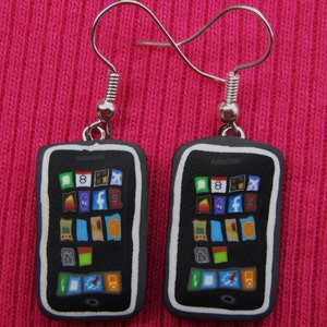 iPhone dangly earrings image 2