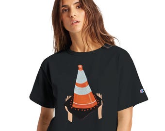 Hoist the Cone Pittsburgh Pirates Women's Cropped Heritage Crewneck T-Shirt