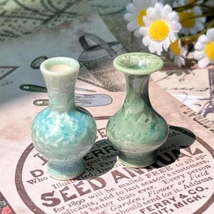 Mini Pottery Vase Gifts for Party Favors, Unique Miniature Tiny Vase, Small Bud Vase Ceramic Gifts for Her, Cute Tiny Pottery Vase Plant Pot