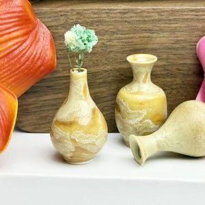 Mini Pottery Vase Gifts for Party Favors, Unique Miniature Tiny Vase, Small Bud Vase Ceramic Gifts for Her, Cute Tiny Pottery Vase Plant Pot