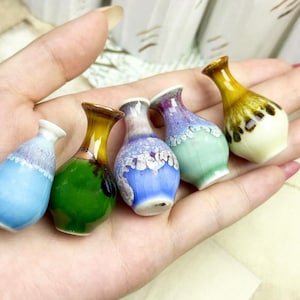 Mini Pottery Vase Gifts for Party Favors, Unique Miniature Tiny Vase, Small Bud Vase Ceramic Gifts for Her, Cute Tiny Pottery Vase Plant Pot
