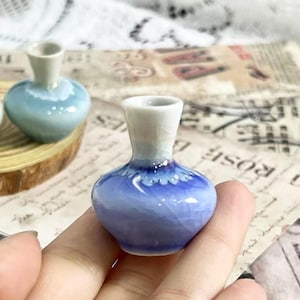 Mini Pottery Vase Gifts for Party Favors, Unique Miniature Tiny Vase, Small Bud Vase Ceramic Gifts for Her, Cute Tiny Pottery Vase Plant Pot