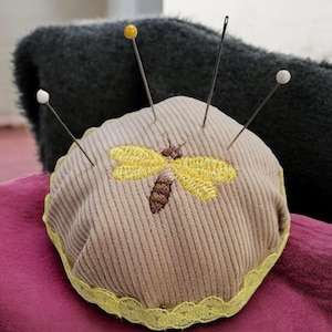 Pin Cushion Pin Keeper