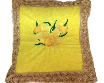 Embroidered Yellow Daffodils Pillow 16x16