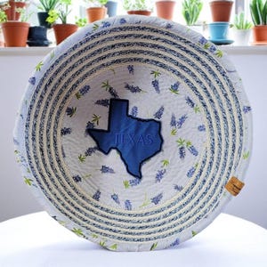 Bluebonnet Bowl, 9-Inch Cotton Rope Basket with Texas Embroidery