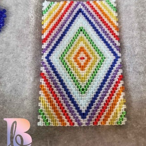 Rainbow concentric diamonds pen wrap tutorial - colorful fun