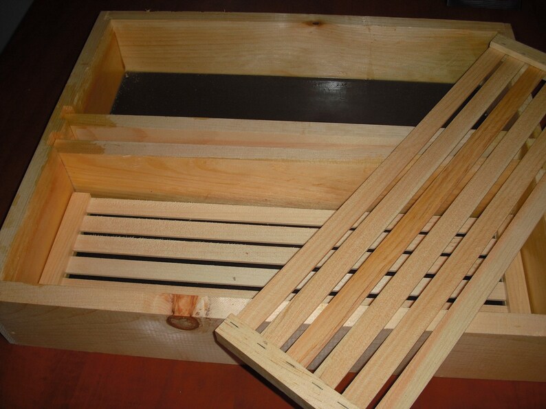 8 Frame Beekeeping Bee Hive Hive Top Feeder W Floats Etsy