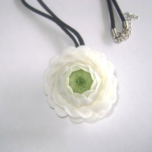 Bridesmaid Gift. White Ranunculus Necklace image 4